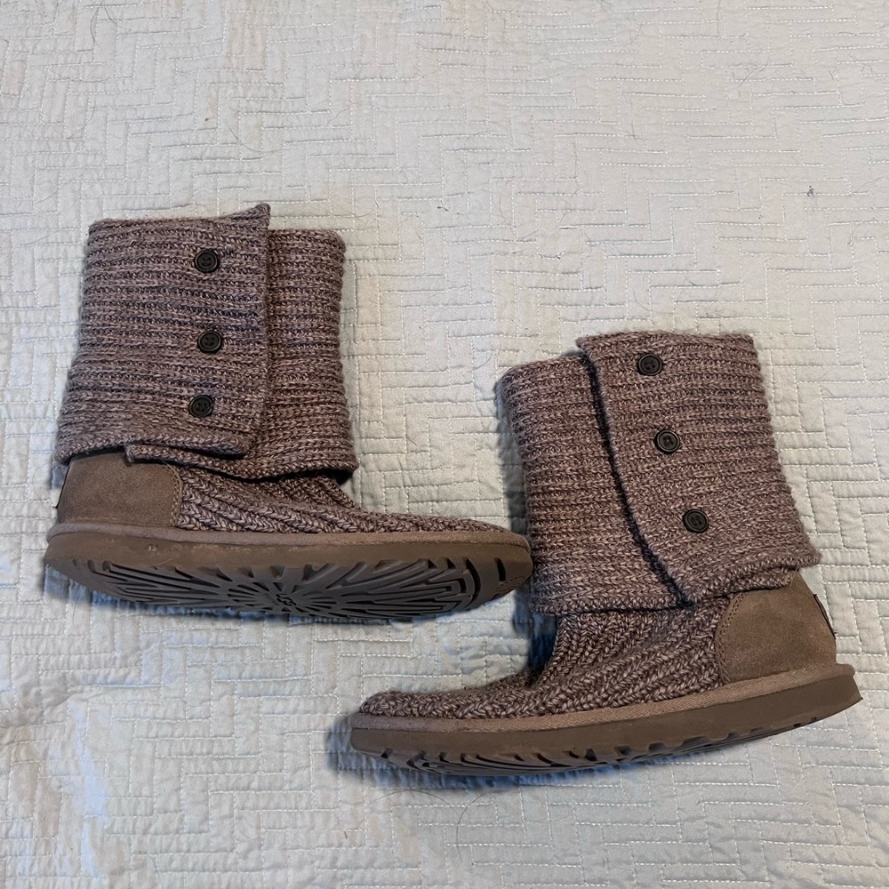 Ugg gray Cardy boots, Sz 9